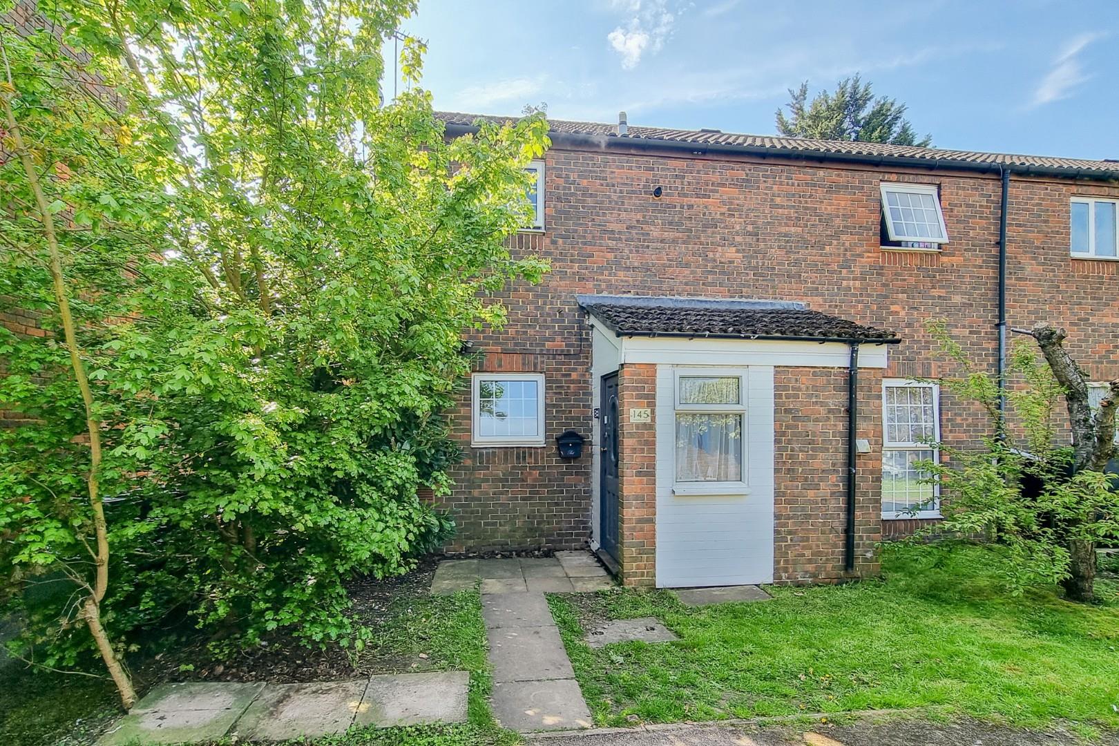 Meadow Way, Leighton Buzzard Quarters Estate Agents